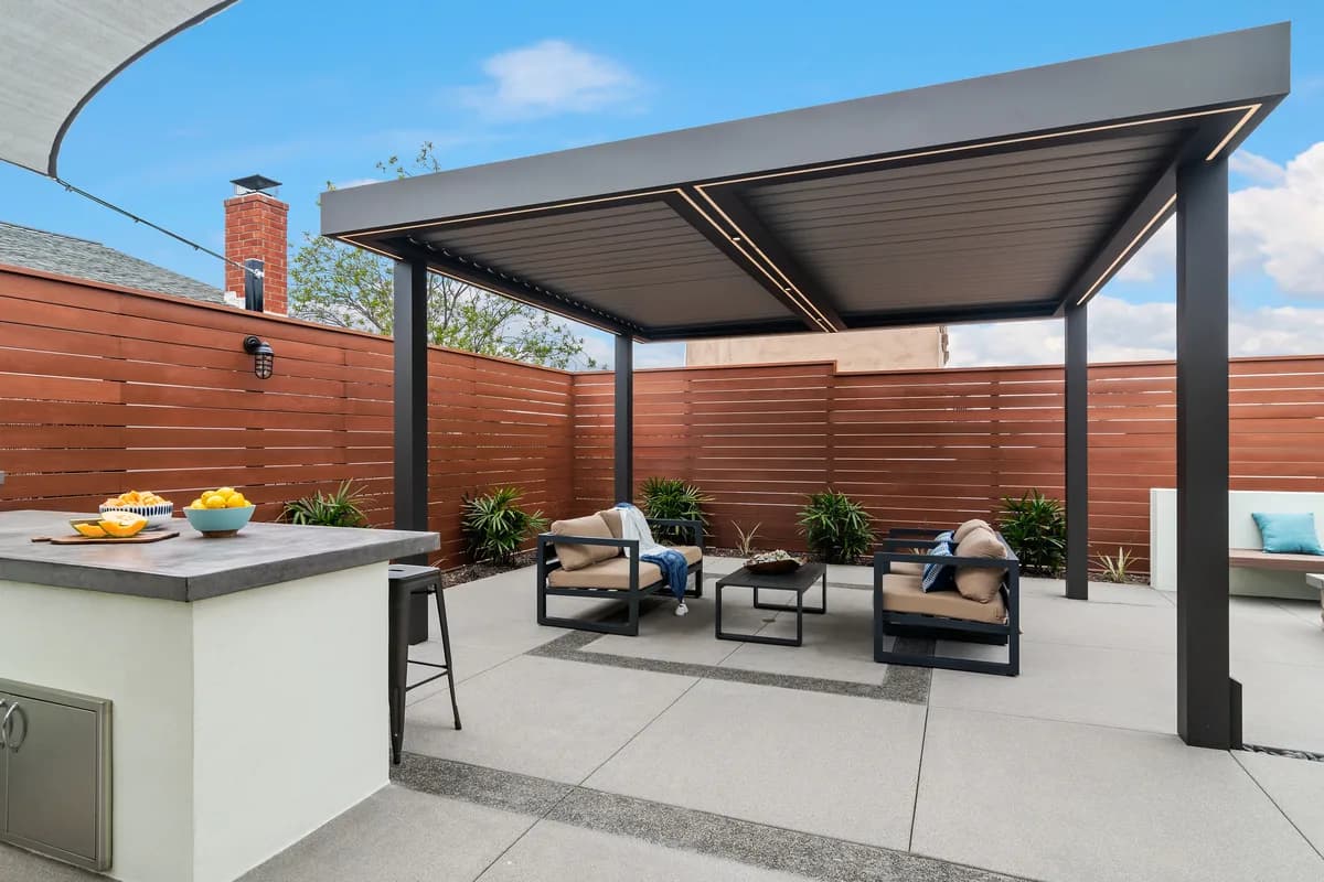 Pergolas and Outdoor Living